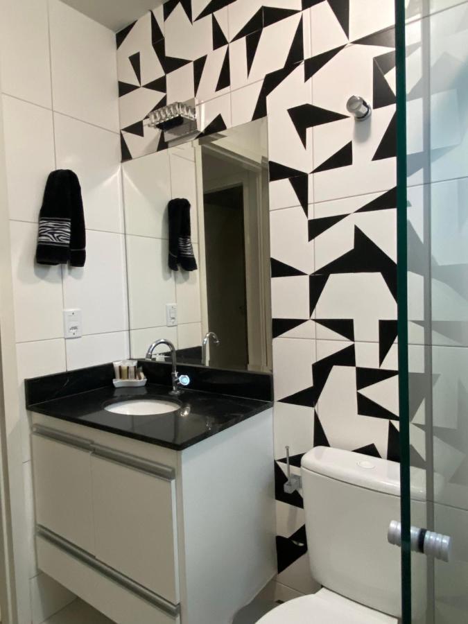 Апартаменты Sinta-Se Em Casa! Ap Novo, Aconchegante E Funcional- Otima Localizacao Монтис-Кларус Экстерьер фото