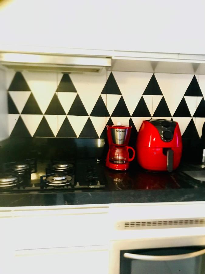 Апартаменты Sinta-Se Em Casa! Ap Novo, Aconchegante E Funcional- Otima Localizacao Монтис-Кларус Экстерьер фото